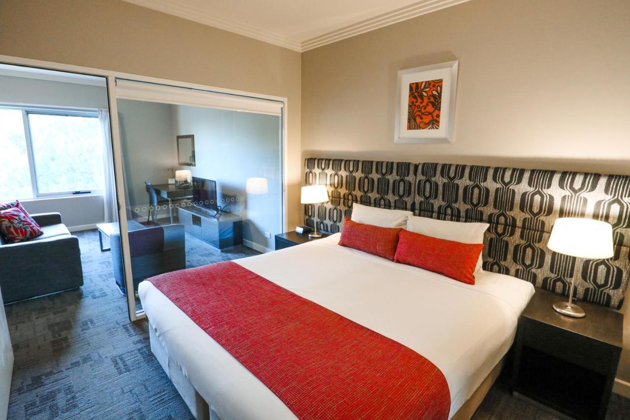 Quest Campbelltown Aparthotel Exterior foto
