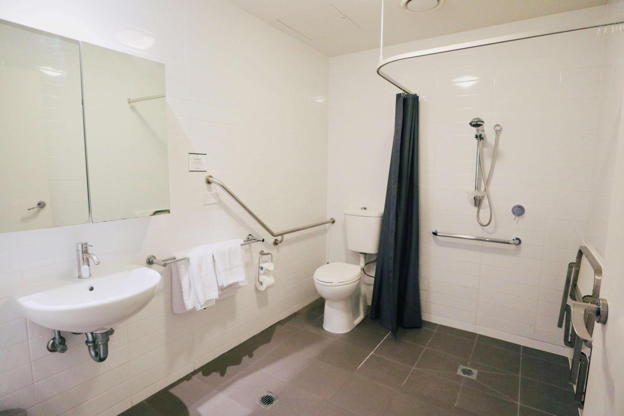 Quest Campbelltown Aparthotel Exterior foto