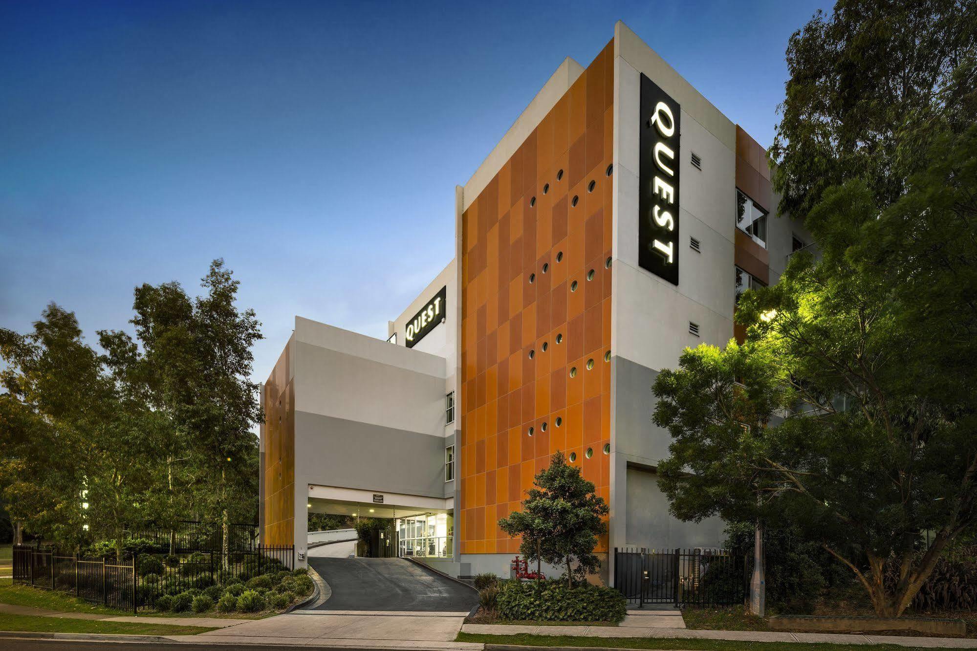 Quest Campbelltown Aparthotel Exterior foto